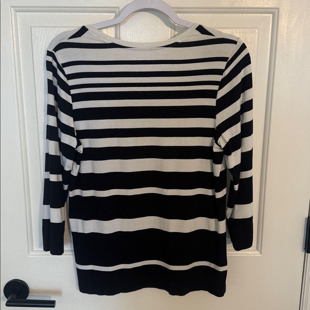 Chico's Striped Scoop Neck Top Size 1 - Picture 2 of 4